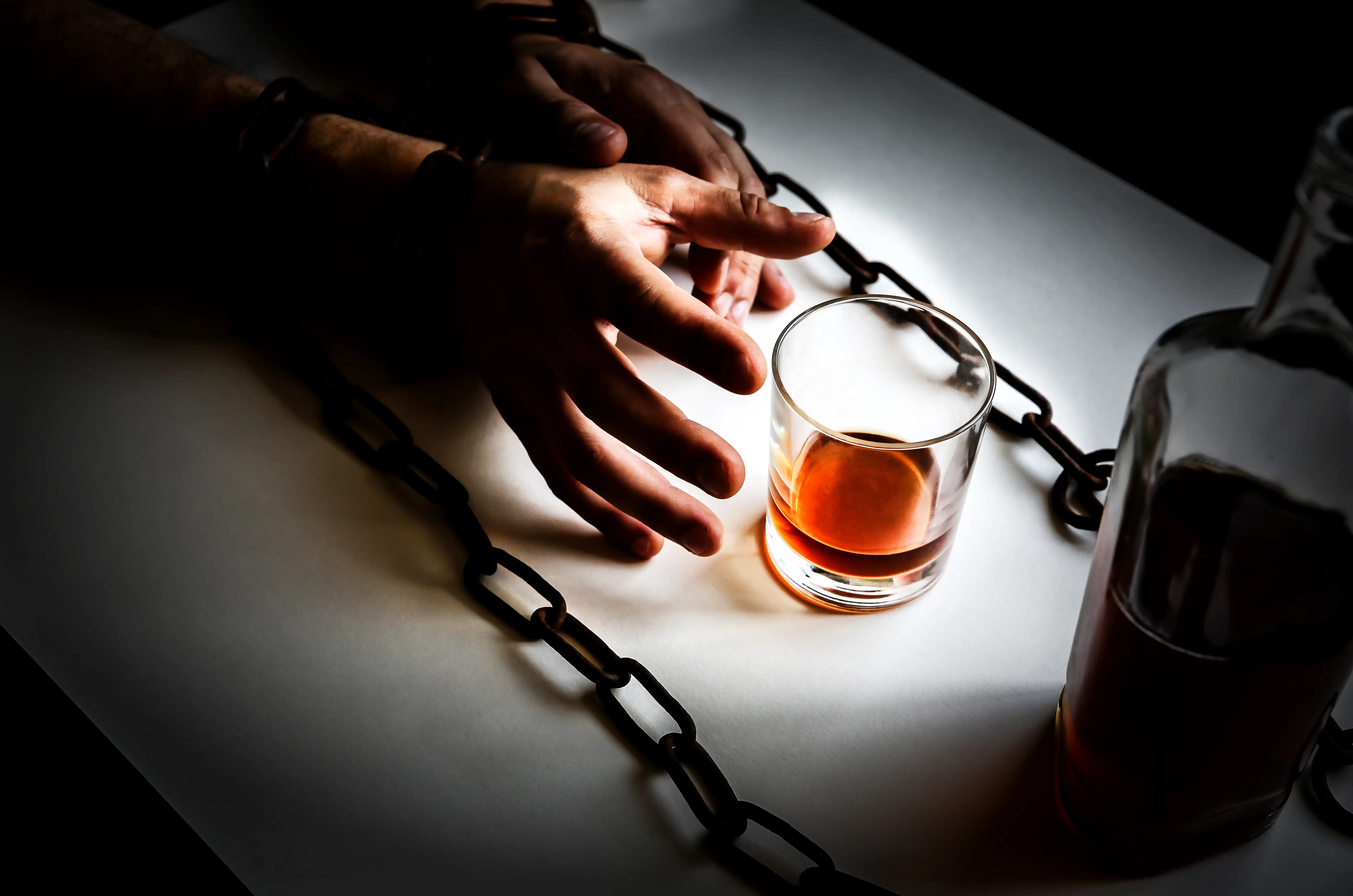 Sucht am Arbeitsplatz: Erkennen, Ansprechen, Begleiten